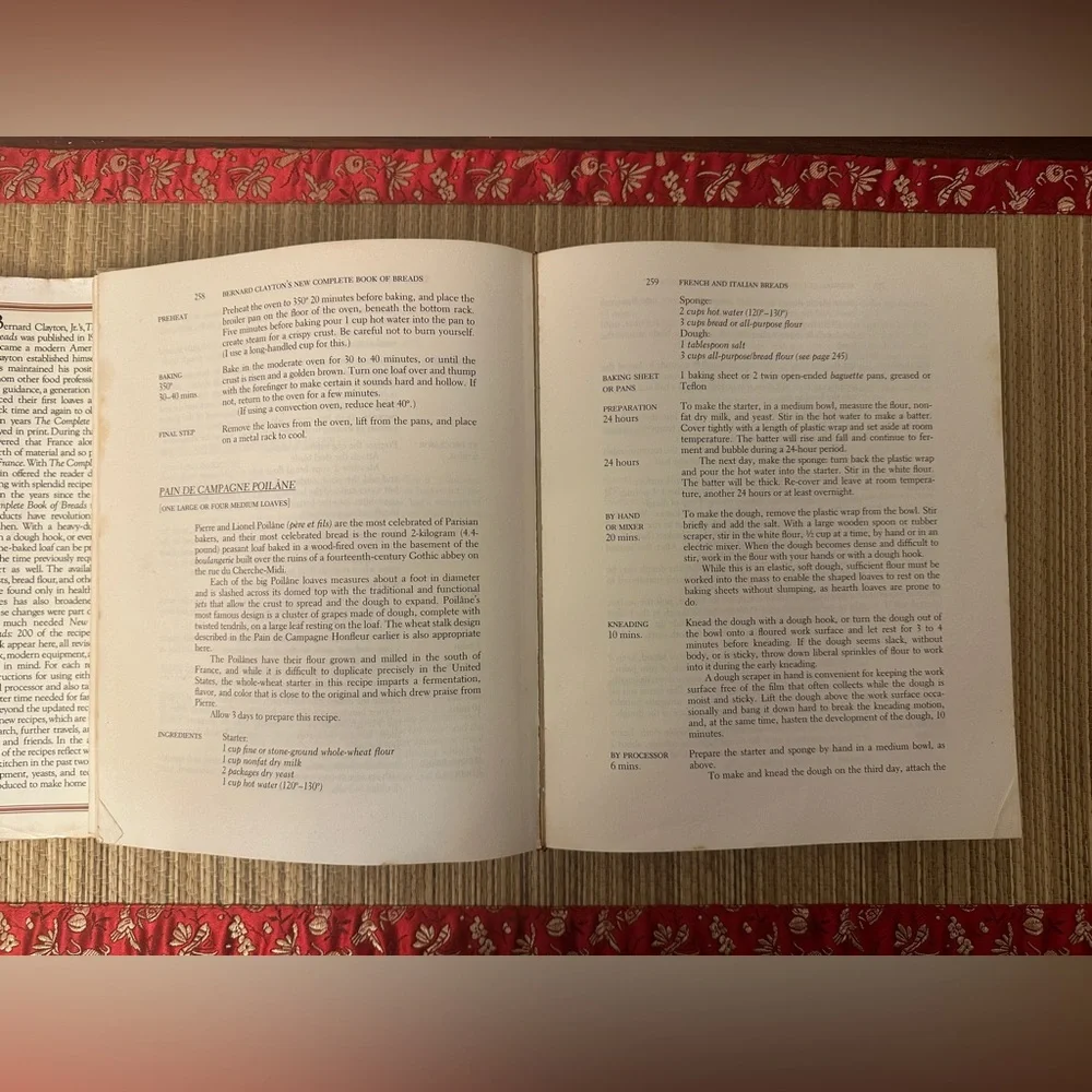 New Complete Book of Breads by Bernard Clayton HB; 1987 Revised Edition